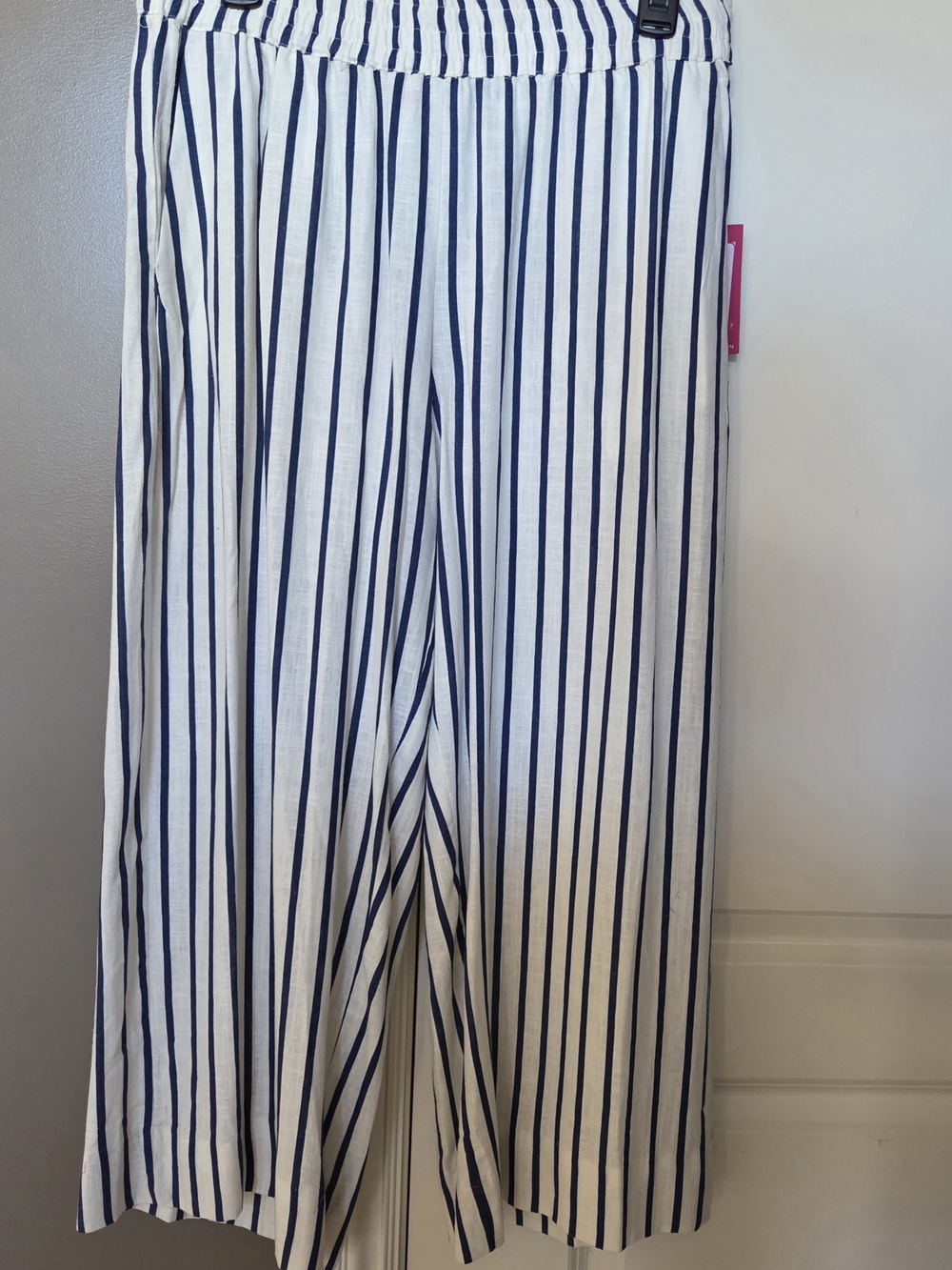Vince Camuto Navy & White Striped Top